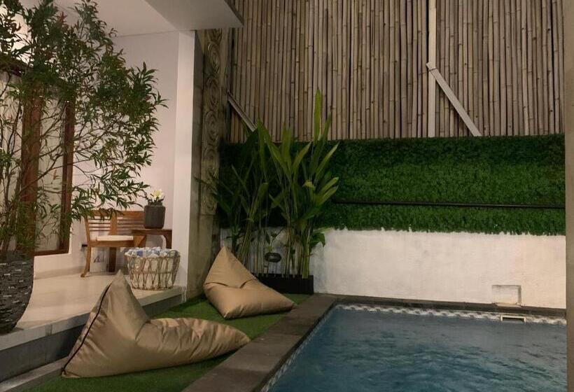 펜션 Chua Guest House Canggu
