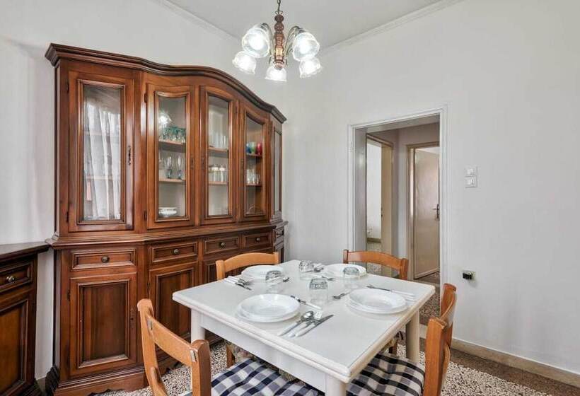 پانسیون Santa Marina Venice Apartment