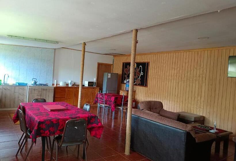 بنسيون Hostal Kaiheke