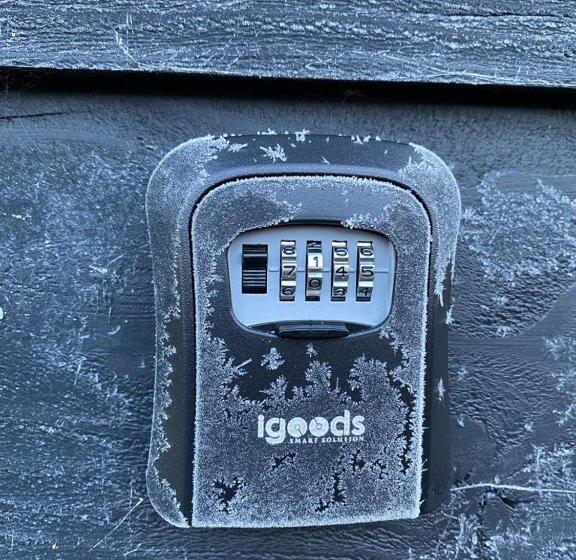 بنسيون Noflik Heerenveen