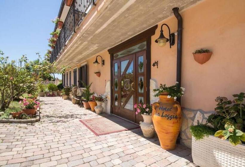 مبيت وإفطار La Loggia