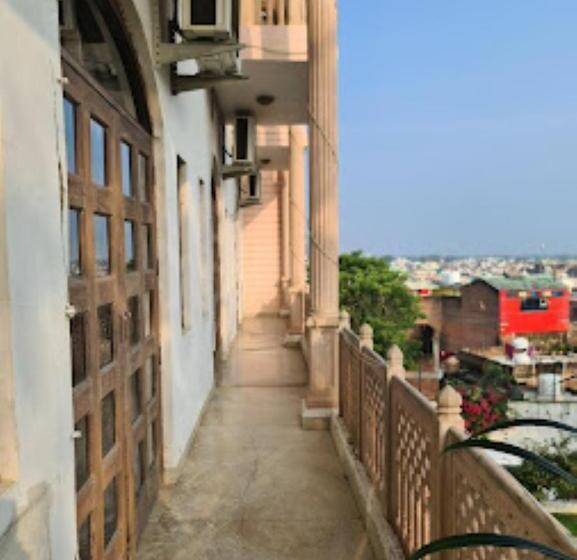 ホテル Fort View, Tikamgarh