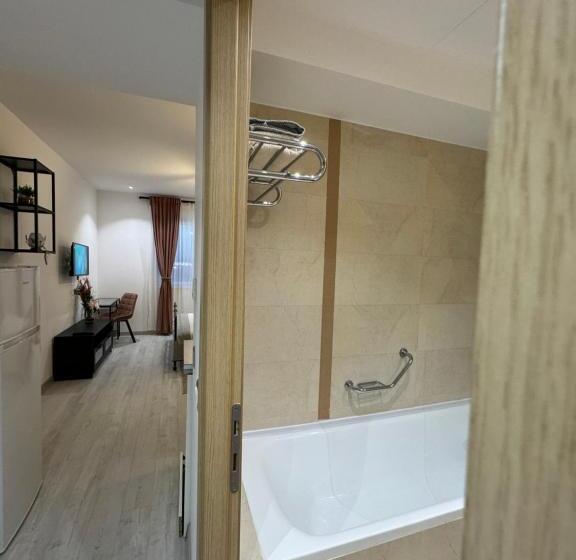 هتل La Mika  Your Home