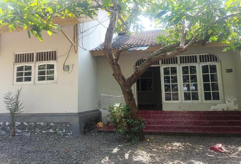 בית מלון כפרי Oyo 93435 Yuda Family Homestay