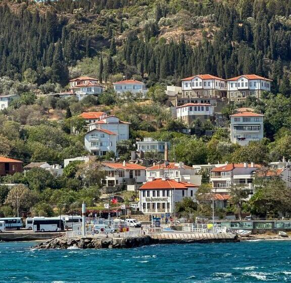 İli̇a Buti̇k Otel