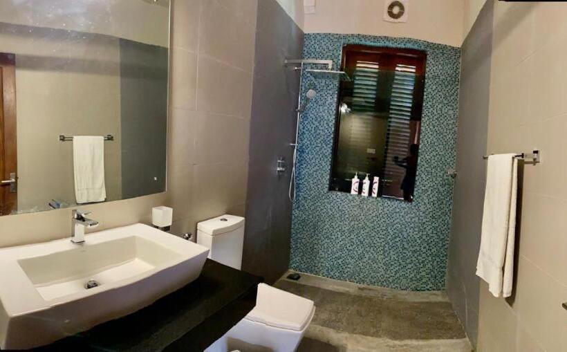住宿加早餐  Cozy Luxury Room With Beautiful Views