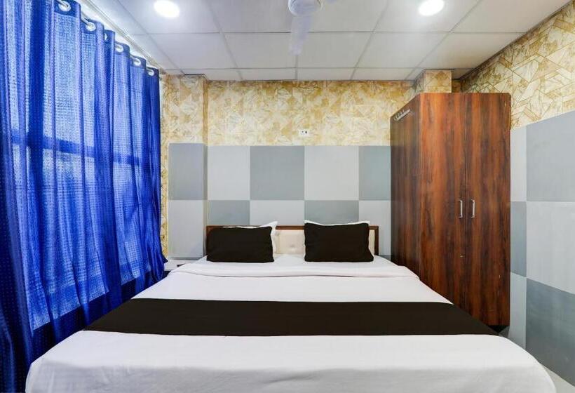 酒店 Collection O Chandra Guest House