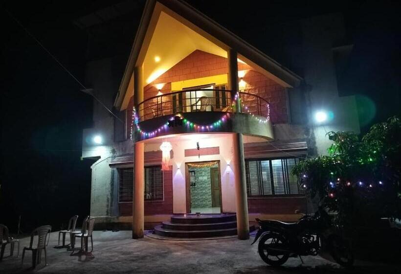 ホテル Shravi Farmhouse