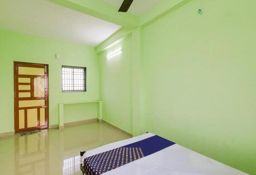 هتل Spot On The Green Park