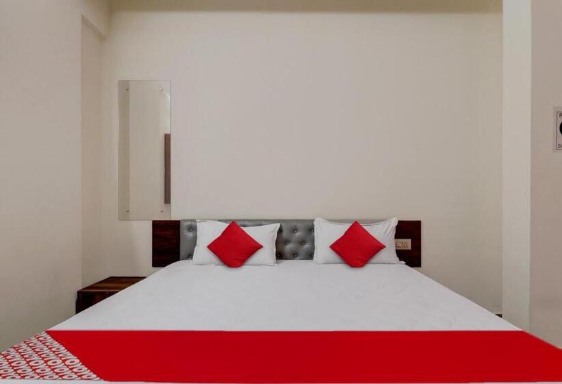 Oyo Hotel Aishwarya Comforts