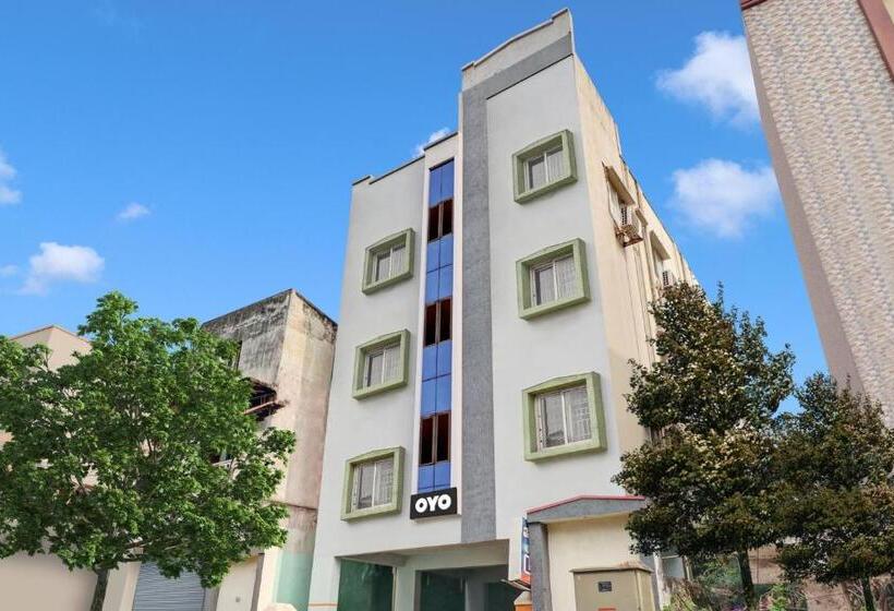 בית מלון כפרי Sapthagiri Lodge