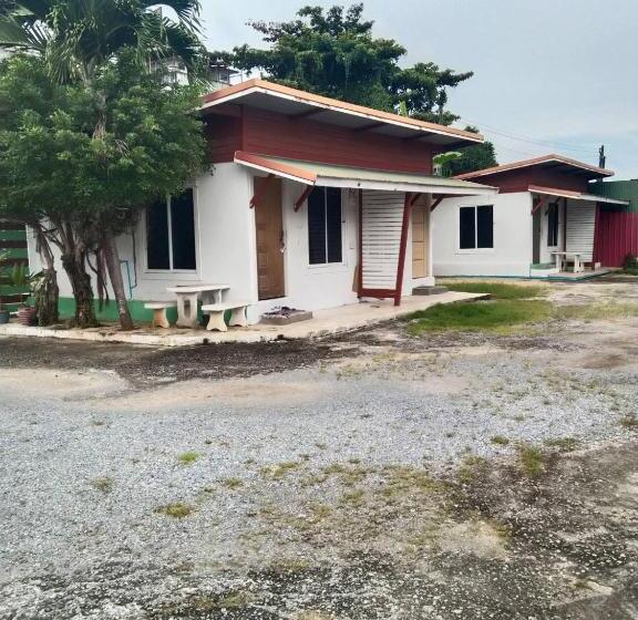 بنسيون บ้านมีสุขรีสอร์ท