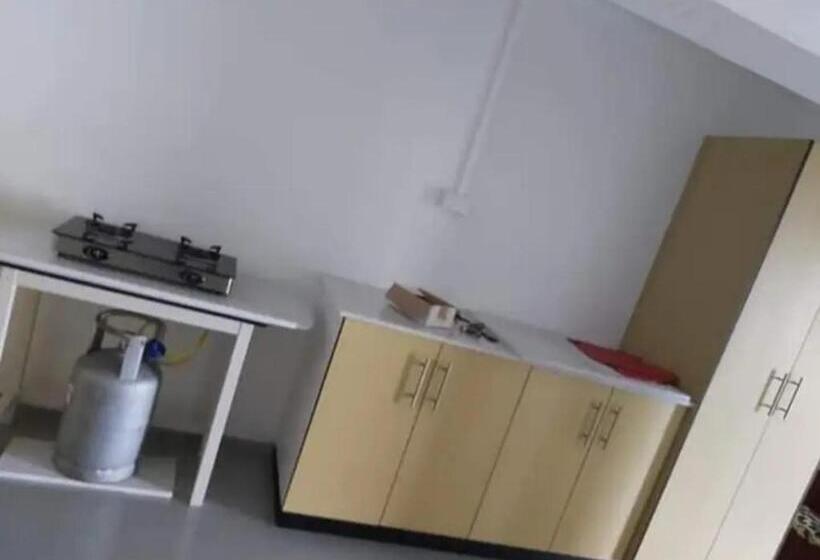 پانسیون Barrett Accommodation Budget Rooms