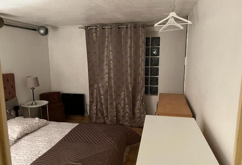 ペンション Appartement Privatif De 60 M2 Dans Belle Maison Proche De Disney Et Paris