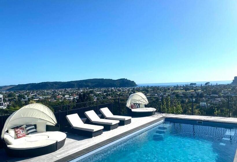 פנסיון Beverley Hills Guesthouse