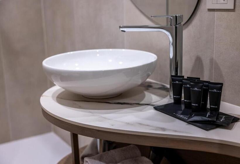 پانسیون Hi Room