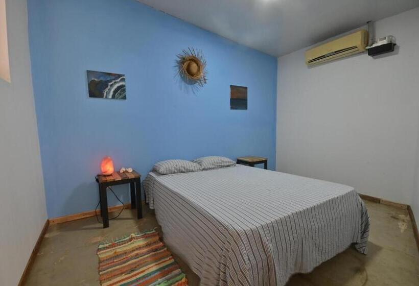پانسیون Hostel Real