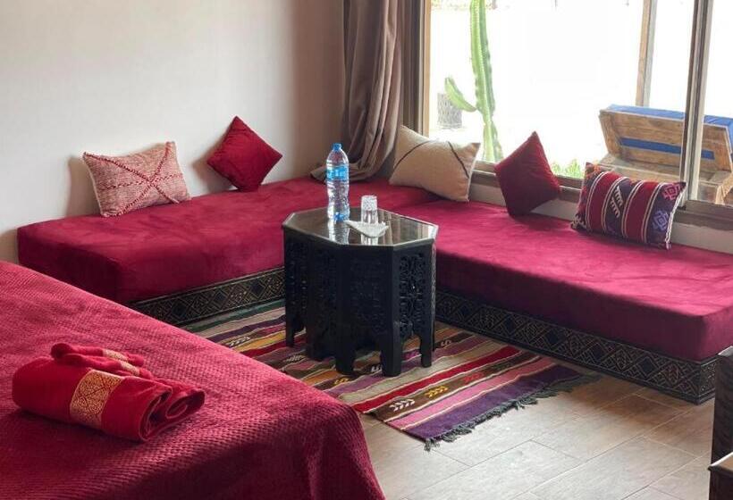 بنسيون La Merveille Dakhla Guest House