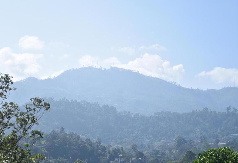 بنسيون Mountain Top Guest