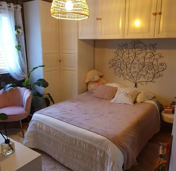 膳宿费 Room In Bb   Nathalies Home   2 Bedrooms Breakfast