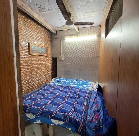 Pensão Shyam Sadan Guest House