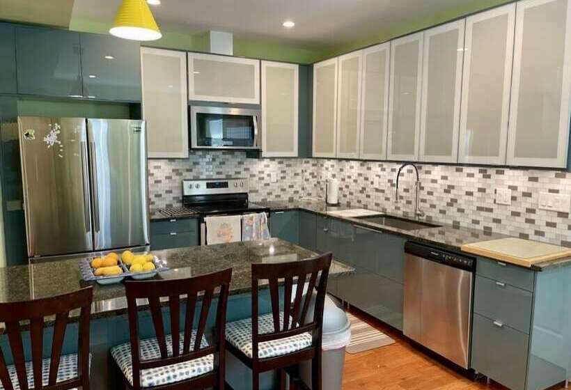 تختخواب و صبحانه Chez Pat In Cambridge