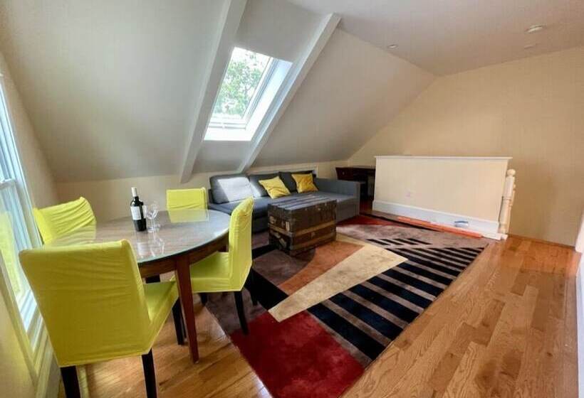 تختخواب و صبحانه Chez Pat In Cambridge