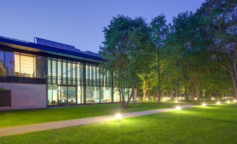 هتل Eva Park Life & Spa