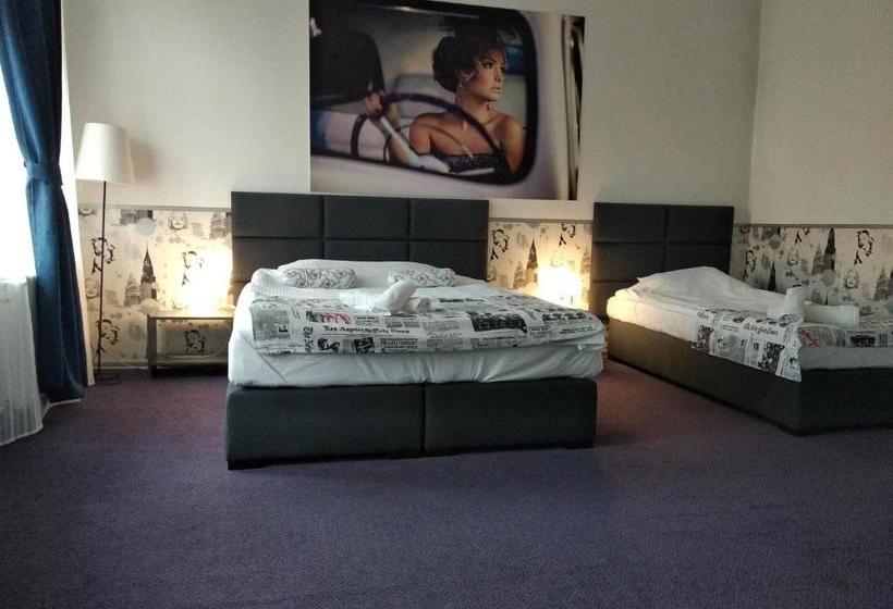 فندق Harmonica Studio