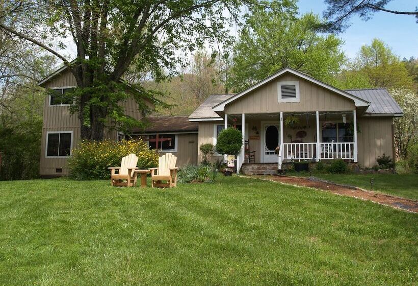 فندق Henson Cove Place Bed And Breakfast W/cabin