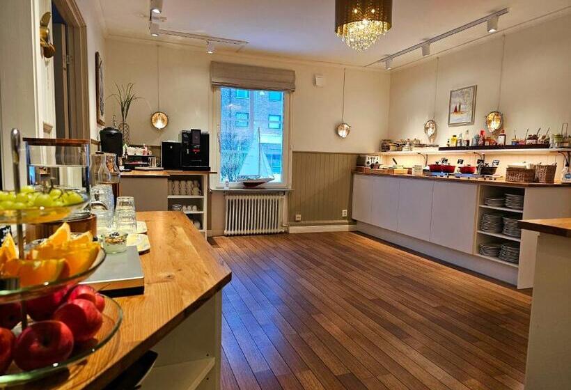 בית מלון כפרי L Uddewalla