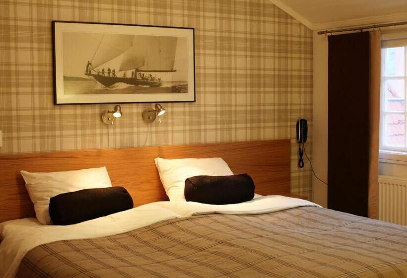 בית מלון כפרי L Uddewalla