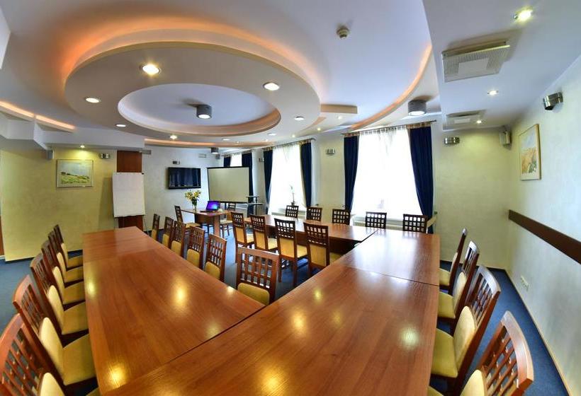 فندق Panorama Nowy Sącz