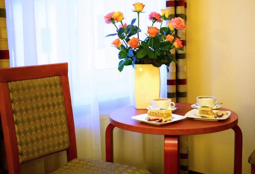 فندق Panorama Nowy Sącz