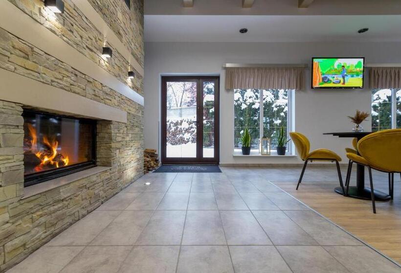 هتل Pensjonat śnieżka Spa