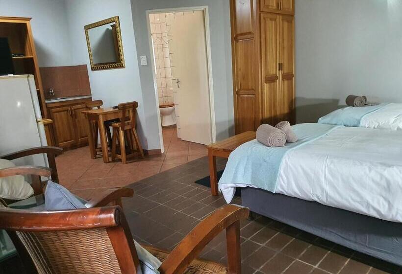 هتل Selati 103 Guest Cottages