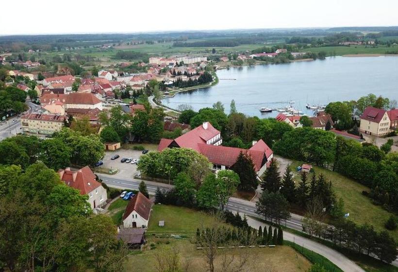 בית מלון כפרי Zajazd Pod Kasztanami