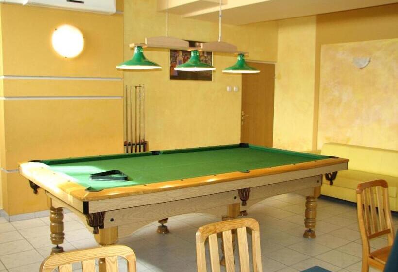 هتل Zajazd Ustronie