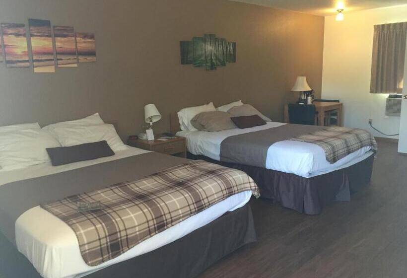 The Brookside Motel / Mt. Rushmore