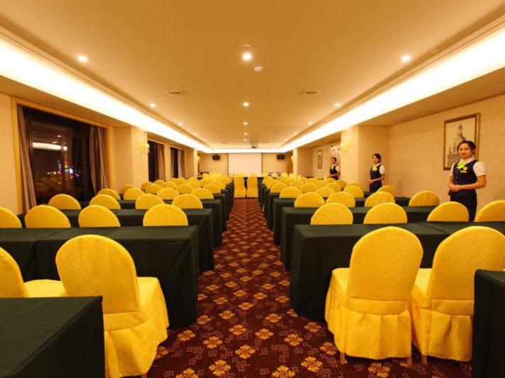 Vienna Hotel Shanghai Songjiang Development Zone