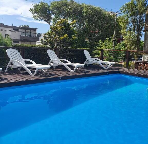 هاستل Hosteria Nirvana