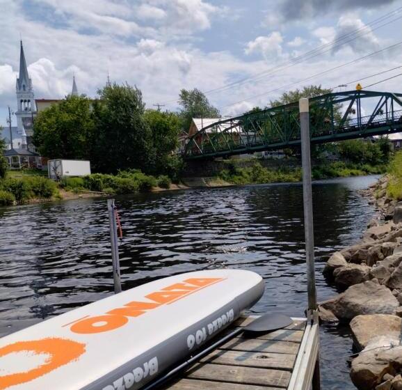 הוסטל L Auberge Du Vieux Pont