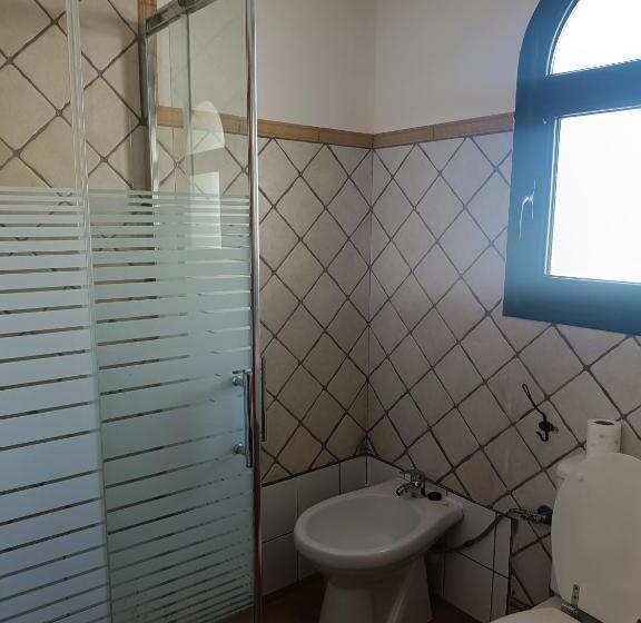 هاستل Moana Surf House