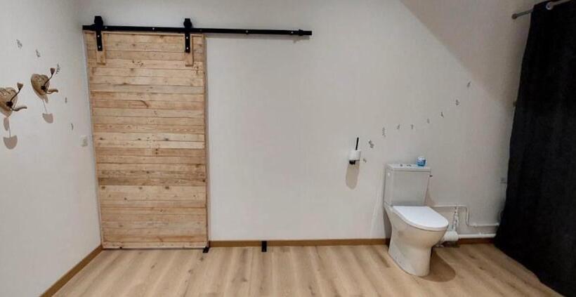 ベッドアンドブレックファースト Le Manoir De Séverine Et Sébastien