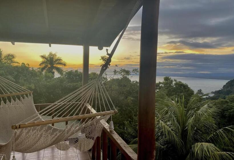 تختخواب و صبحانه Mizaru   Seaview Central Manuel Antonio