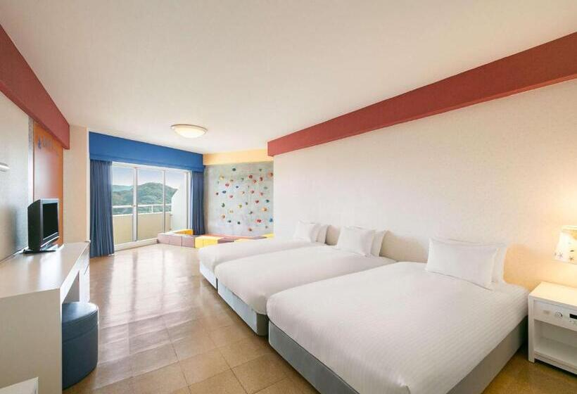 هتل Grand Mercure Awaji Island Resort & Spa