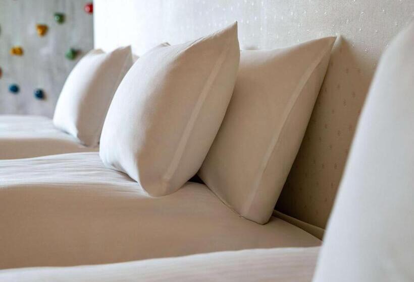 هتل Grand Mercure Awaji Island Resort & Spa