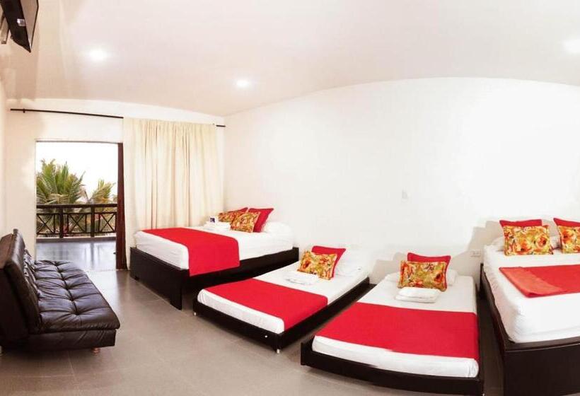 בית מלון כפרי Los Tambos Del Caribe Beach