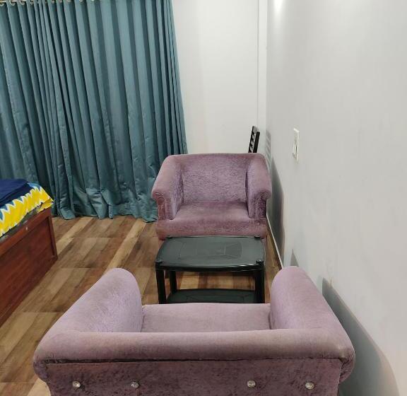 هتل Miranda Guest House By Rosh Hospitality