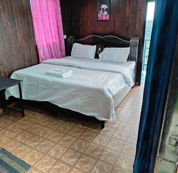 酒店 Shivam Hillview